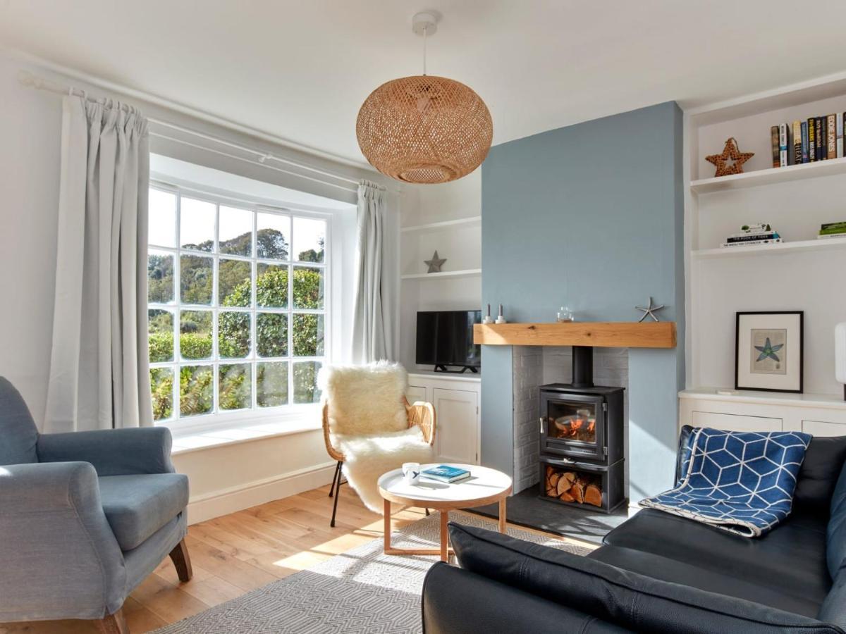 Villa A Cool Coastal Retreat On Kingsdown Beach - The White House à Deal Extérieur photo