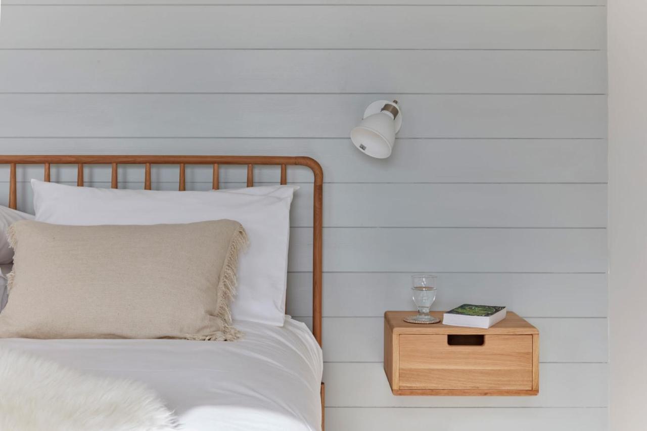 Villa A Cool Coastal Retreat On Kingsdown Beach - The White House à Deal Extérieur photo