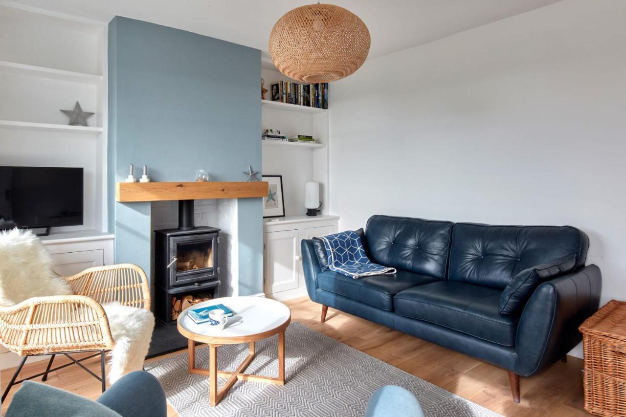 Villa A Cool Coastal Retreat On Kingsdown Beach - The White House à Deal Extérieur photo